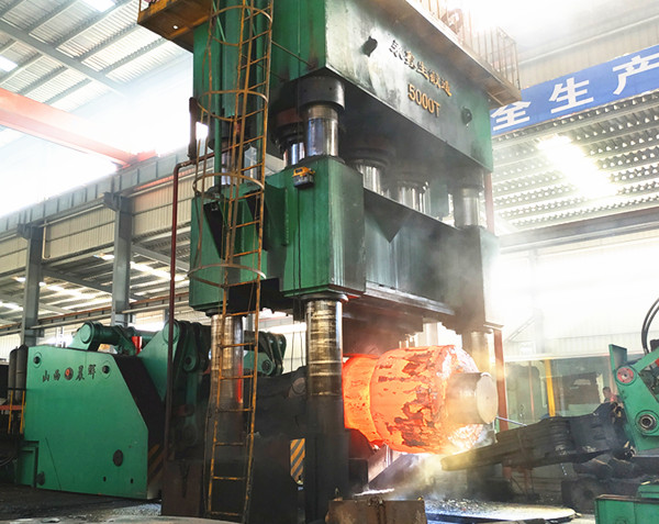 鍛壓機(jī)（8000噸、15000噸）